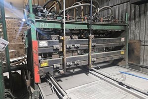 Viking Eng & Dev  Pallet Nailer and Assembly System